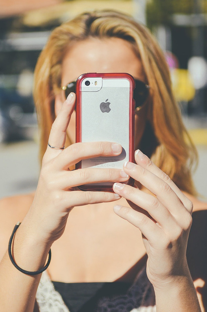 Surrey Photo Studio - Social Media Content Creation Photographer Redhill & Reigate